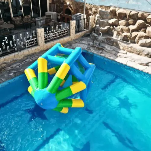 المكعب المائي