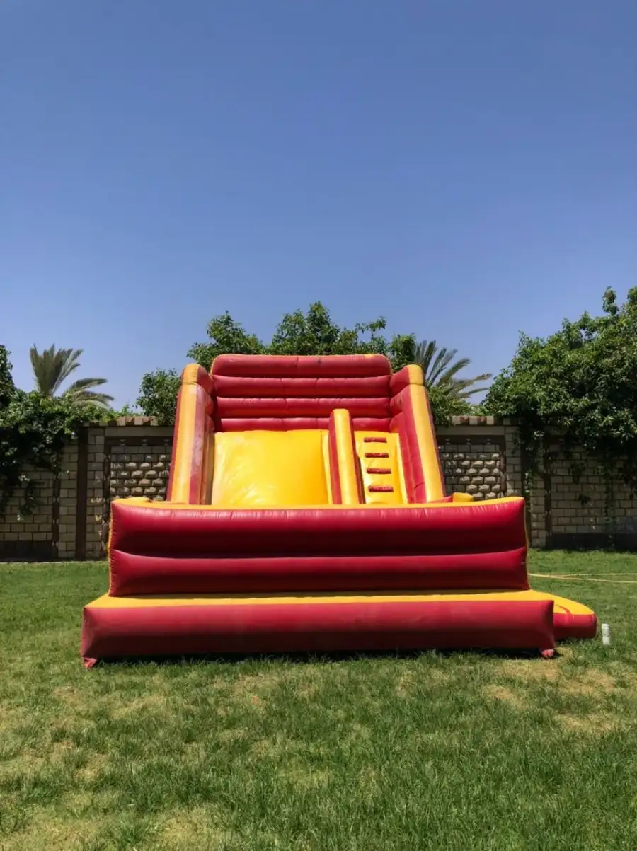 Dry Inflatable Slide for Fun and Challenges