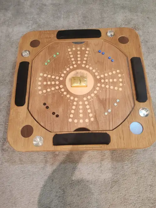Floor Jeekaroo Table for Board Games 131 