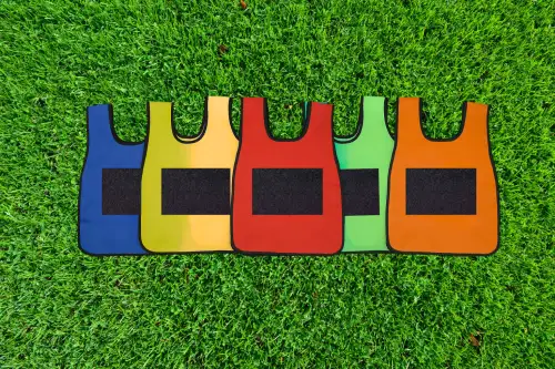 Color Shirts & Sticky Balls Game for Contests 86